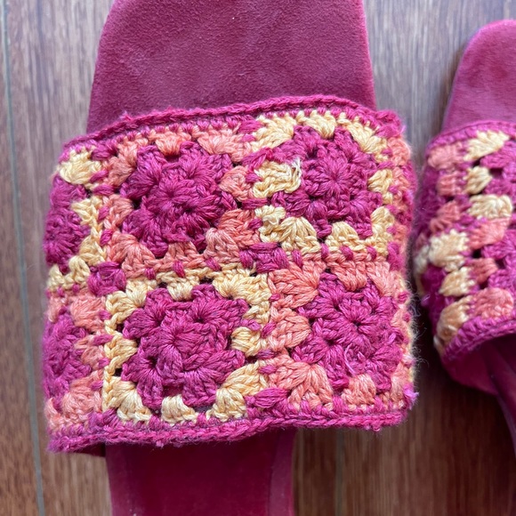 Beautiful Jeffrey Campbell Crochet shoes - Picture 5 of 10